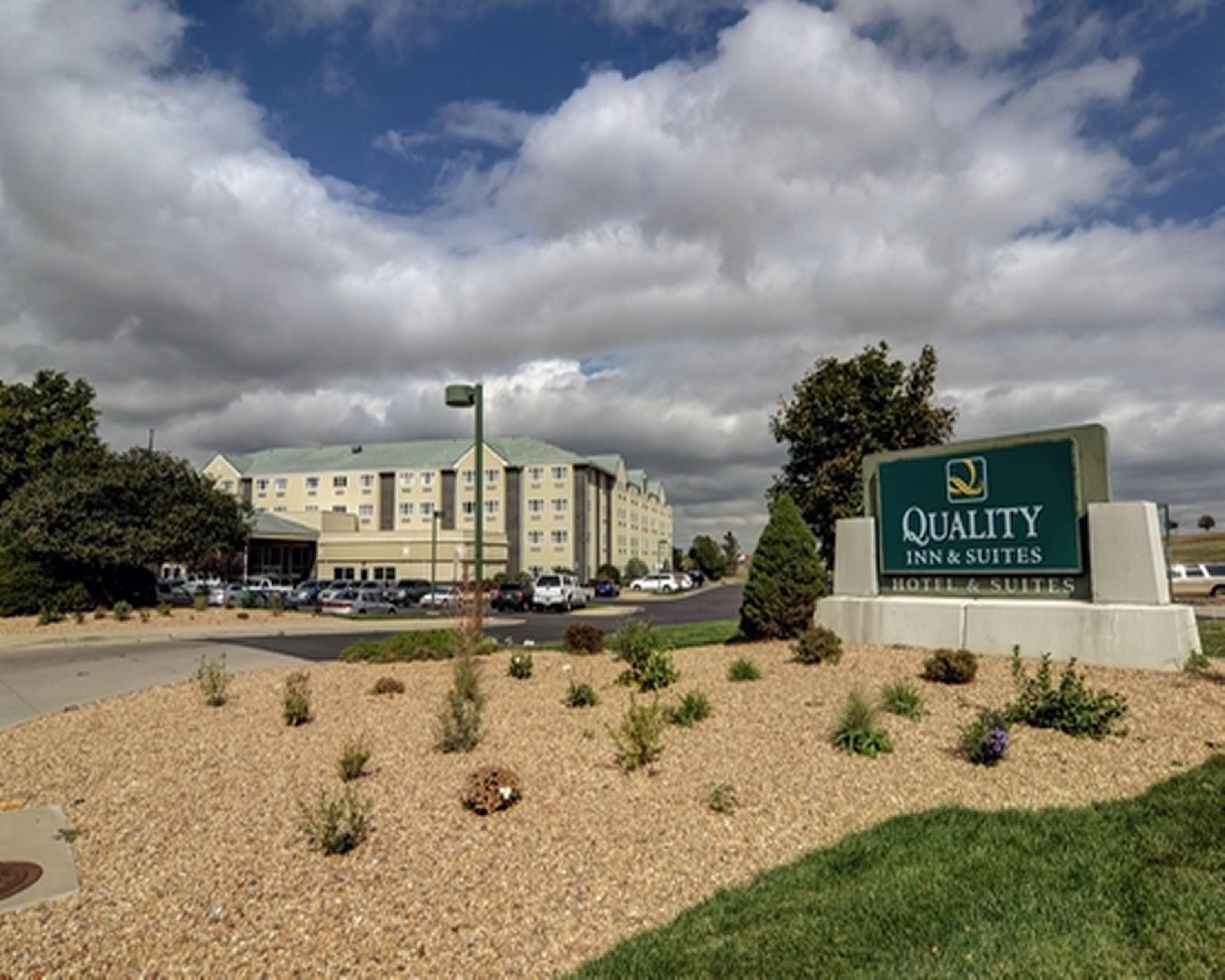 Quality Inn & Suites Denver Airport - Gateway Park Aurora Εξωτερικό φωτογραφία