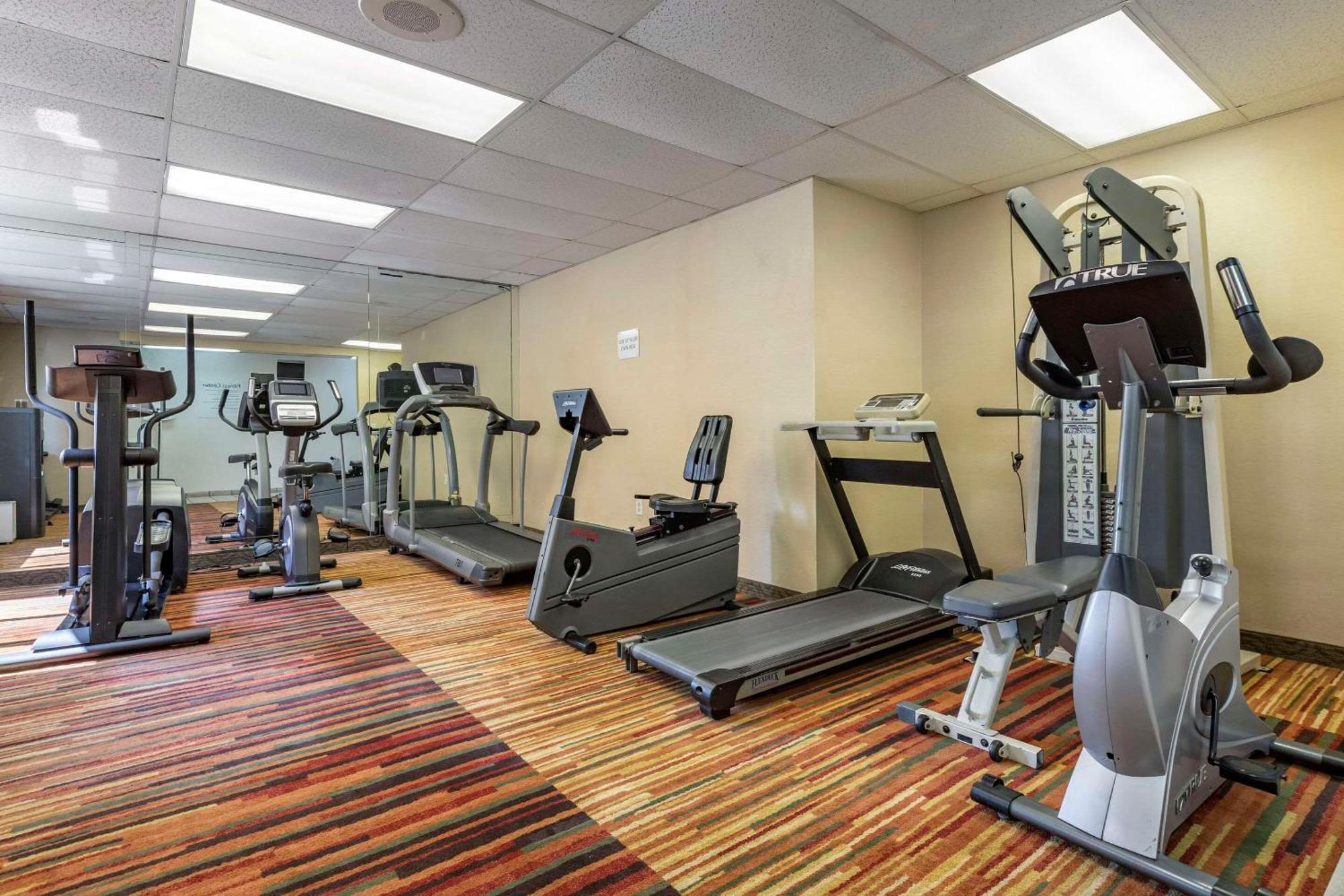 Quality Inn & Suites Denver Airport - Gateway Park Aurora Εξωτερικό φωτογραφία