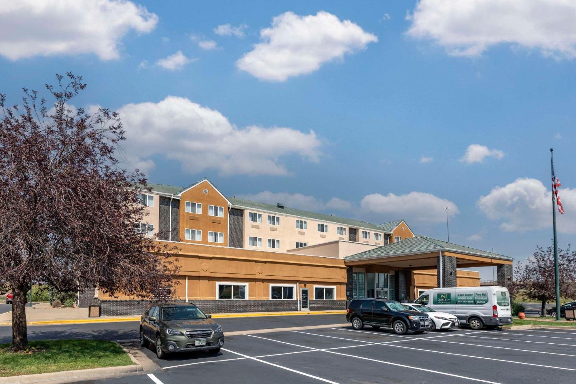 Quality Inn & Suites Denver Airport - Gateway Park Aurora Εξωτερικό φωτογραφία